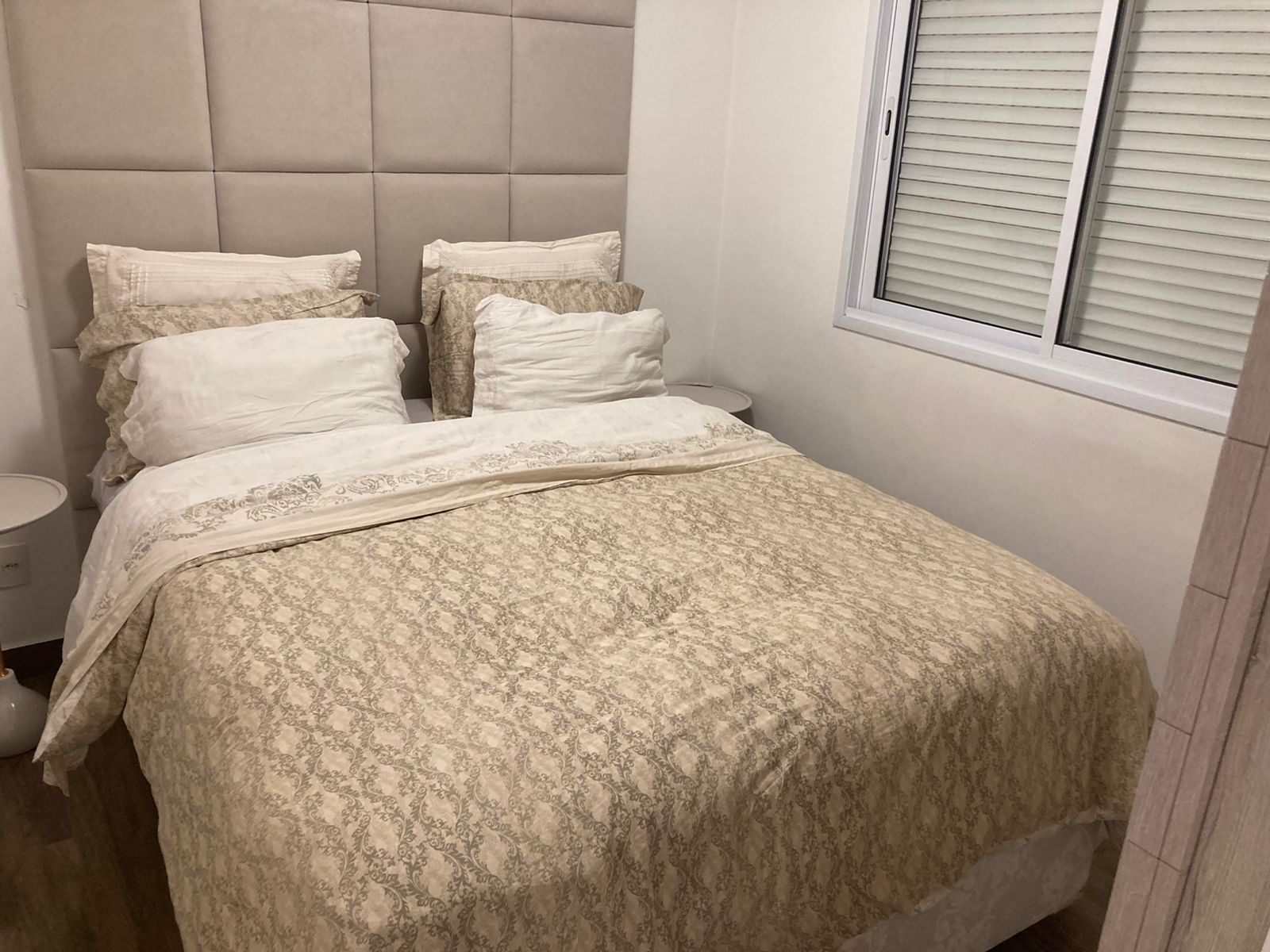 Apartamento à venda com 2 quartos, 96m² - Foto 2