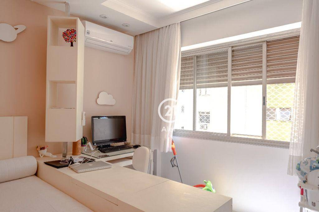 Apartamento à venda com 3 quartos, 250m² - Foto 13