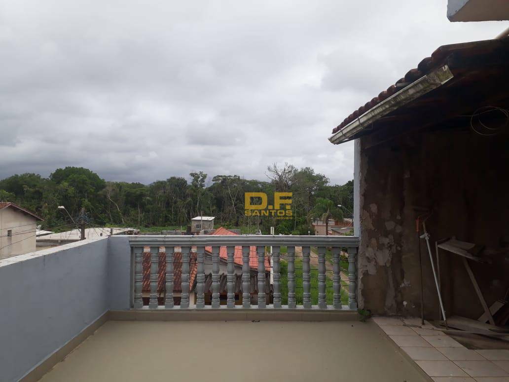 Sobrado à venda com 2 quartos, 168m² - Foto 2