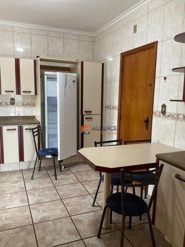 Apartamento à venda com 3 quartos, 100m² - Foto 5