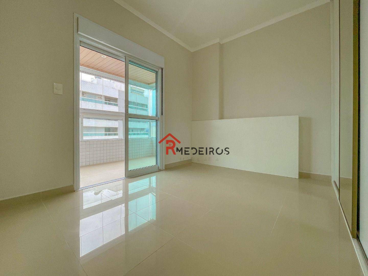 Apartamento à venda com 3 quartos, 114m² - Foto 7