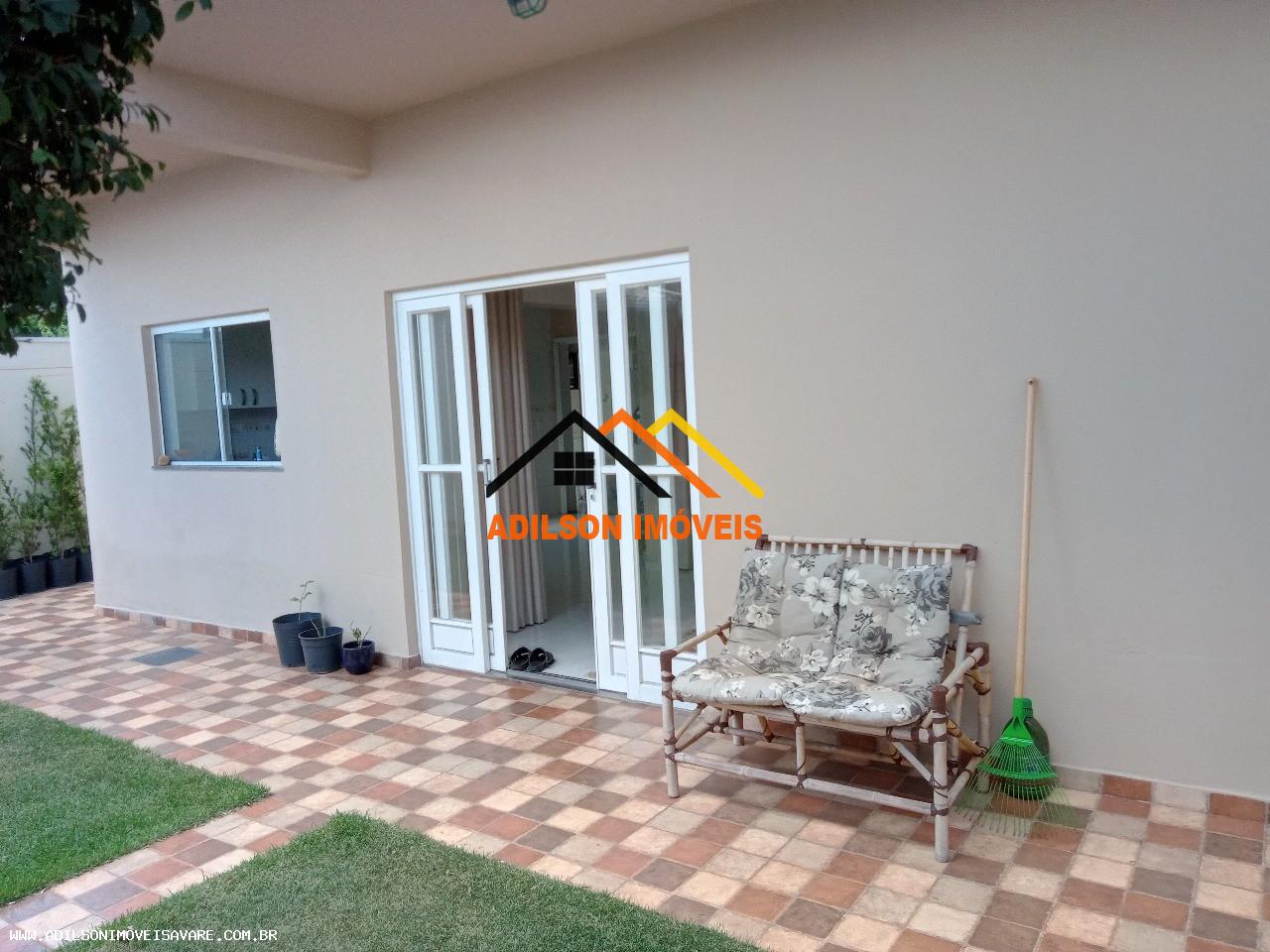 Casa à venda com 5 quartos, 265m² - Foto 11