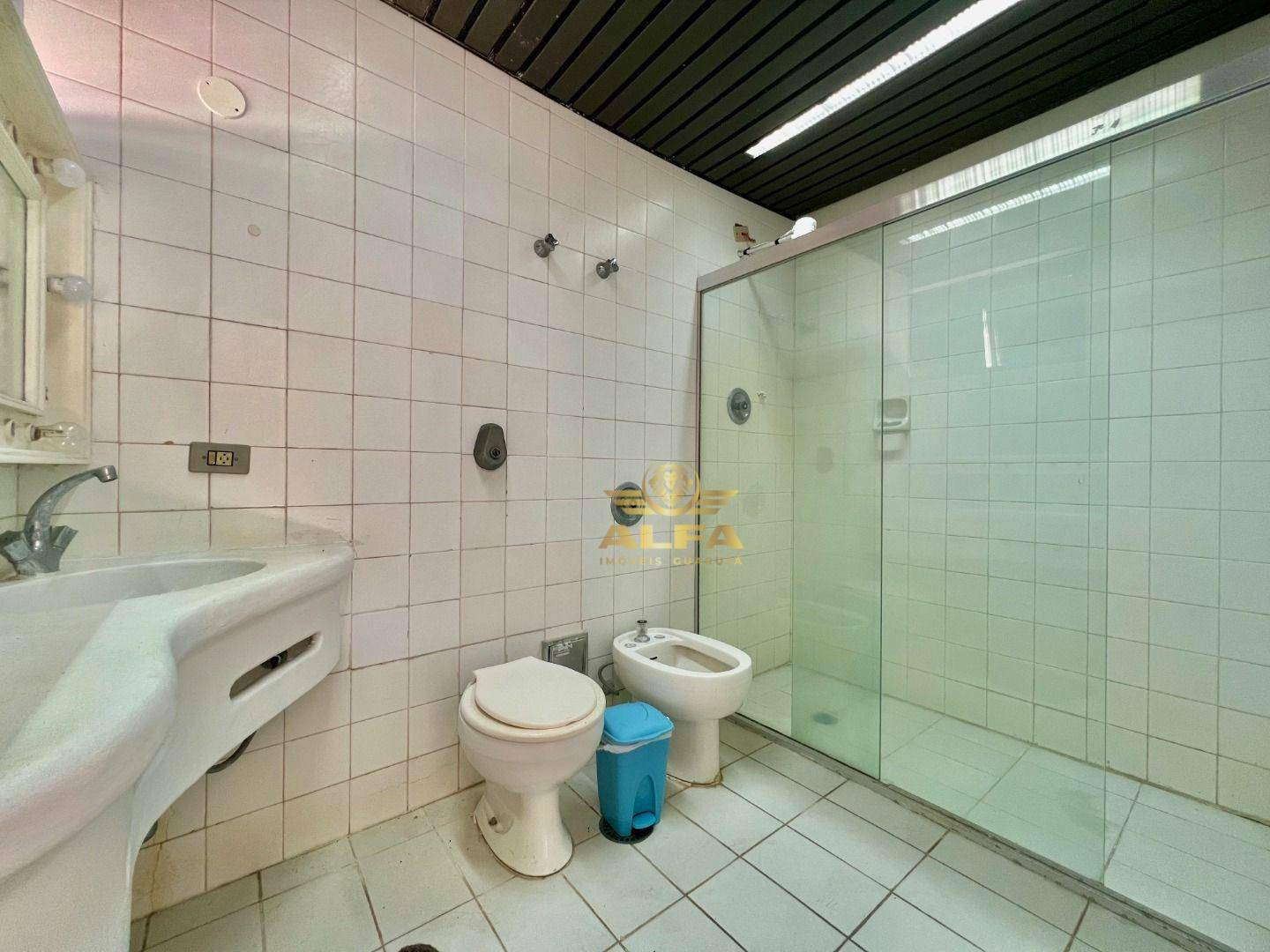 Apartamento à venda com 3 quartos, 200m² - Foto 19