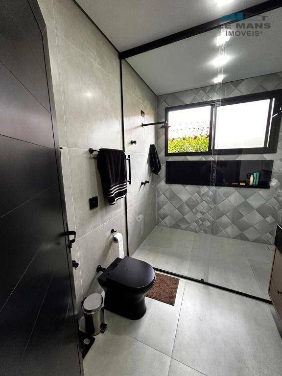 Casa de Condomínio à venda com 4 quartos, 660m² - Foto 42