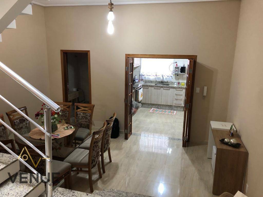 Sobrado à venda com 3 quartos, 180m² - Foto 5