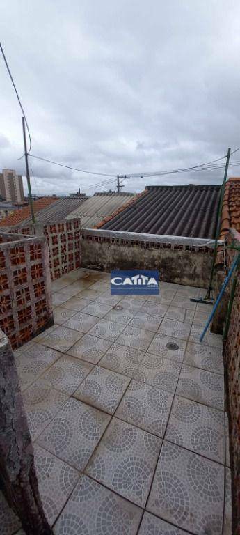 Sobrado à venda com 2 quartos, 168m² - Foto 16