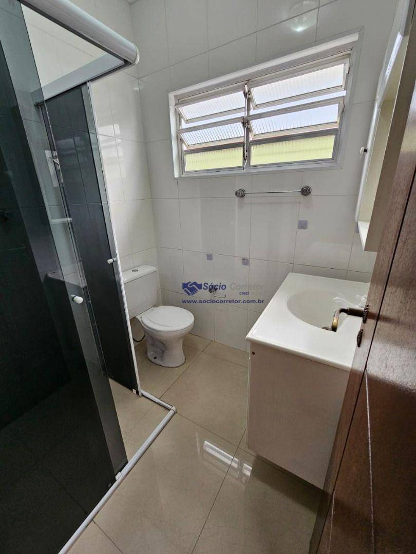 Casa à venda com 4 quartos, 145m² - Foto 9