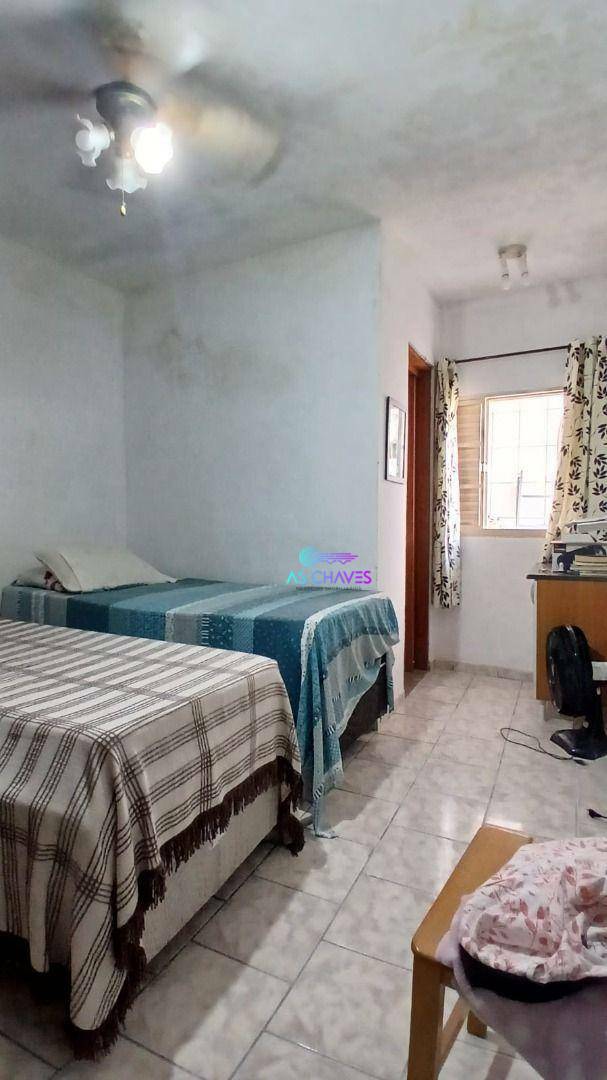 Casa à venda com 3 quartos, 117m² - Foto 14