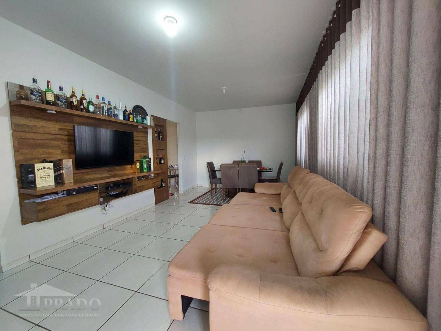 Casa à venda com 2 quartos, 73m² - Foto 3