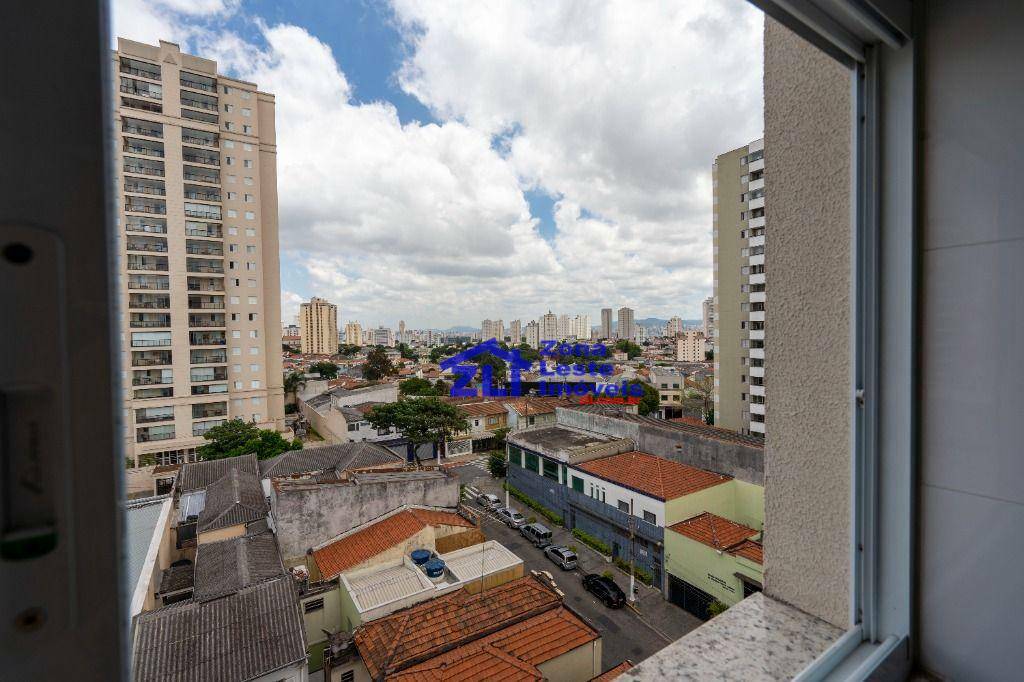 Apartamento à venda com 2 quartos, 70m² - Foto 1