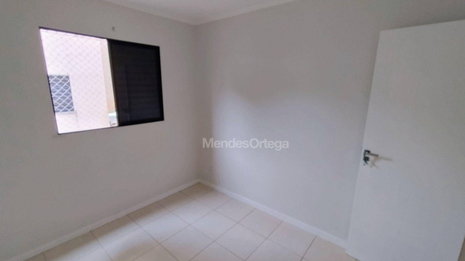 Apartamento à venda com 3 quartos, 70m² - Foto 17