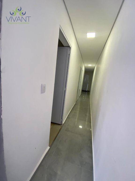 Casa para alugar com 3 quartos, 95m² - Foto 10