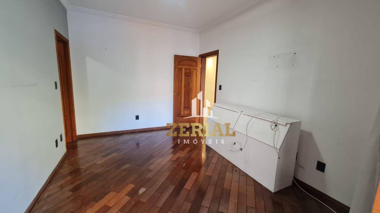 Sobrado à venda com 3 quartos, 350m² - Foto 18