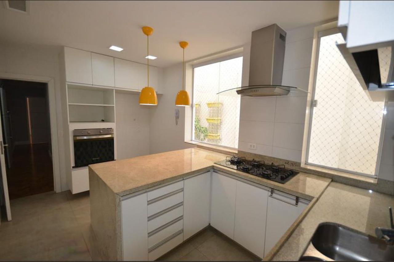 Apartamento à venda com 4 quartos, 210m² - Foto 15