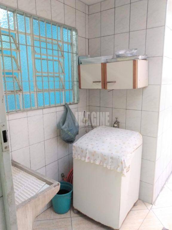 Casa à venda com 3 quartos, 190m² - Foto 16