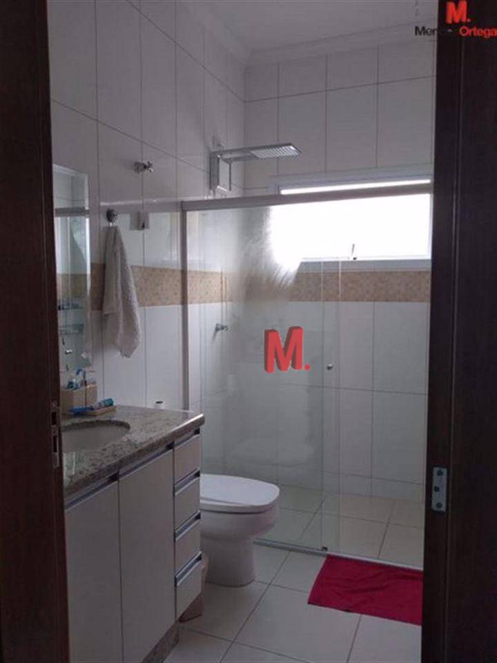 Casa de Condomínio à venda com 3 quartos, 185m² - Foto 9