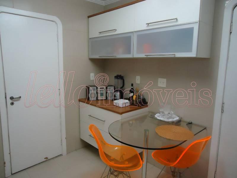 Apartamento para alugar com 3 quartos, 100m² - Foto 16