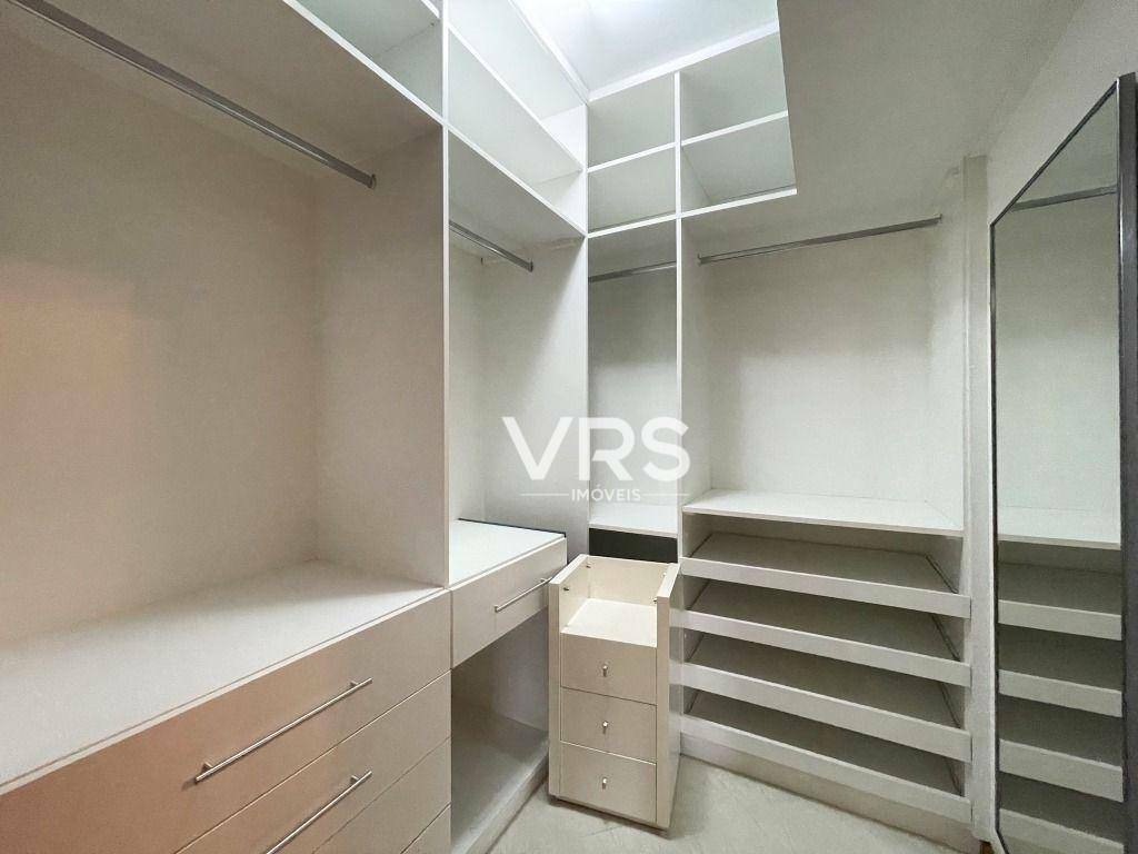 Casa à venda com 4 quartos, 195m² - Foto 20