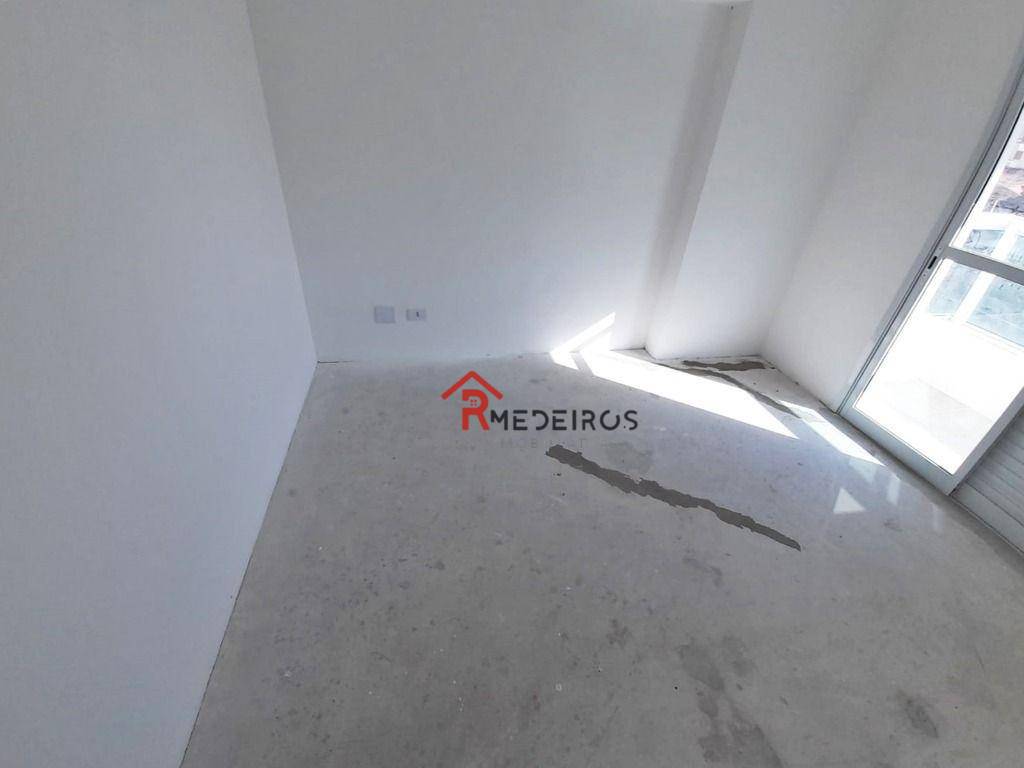 Apartamento à venda com 3 quartos, 117m² - Foto 11