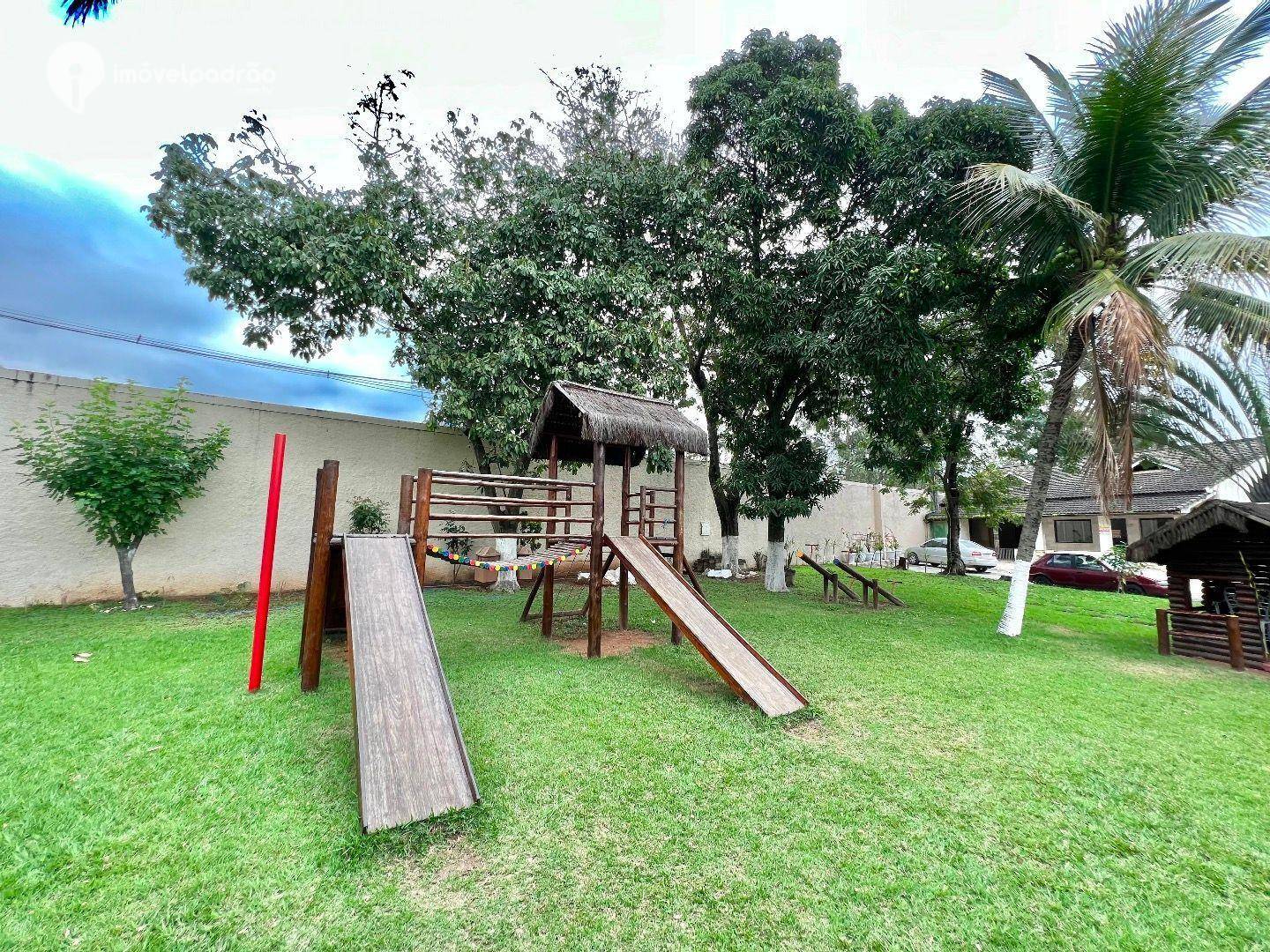 Casa de Condomínio à venda com 5 quartos, 300m² - Foto 40