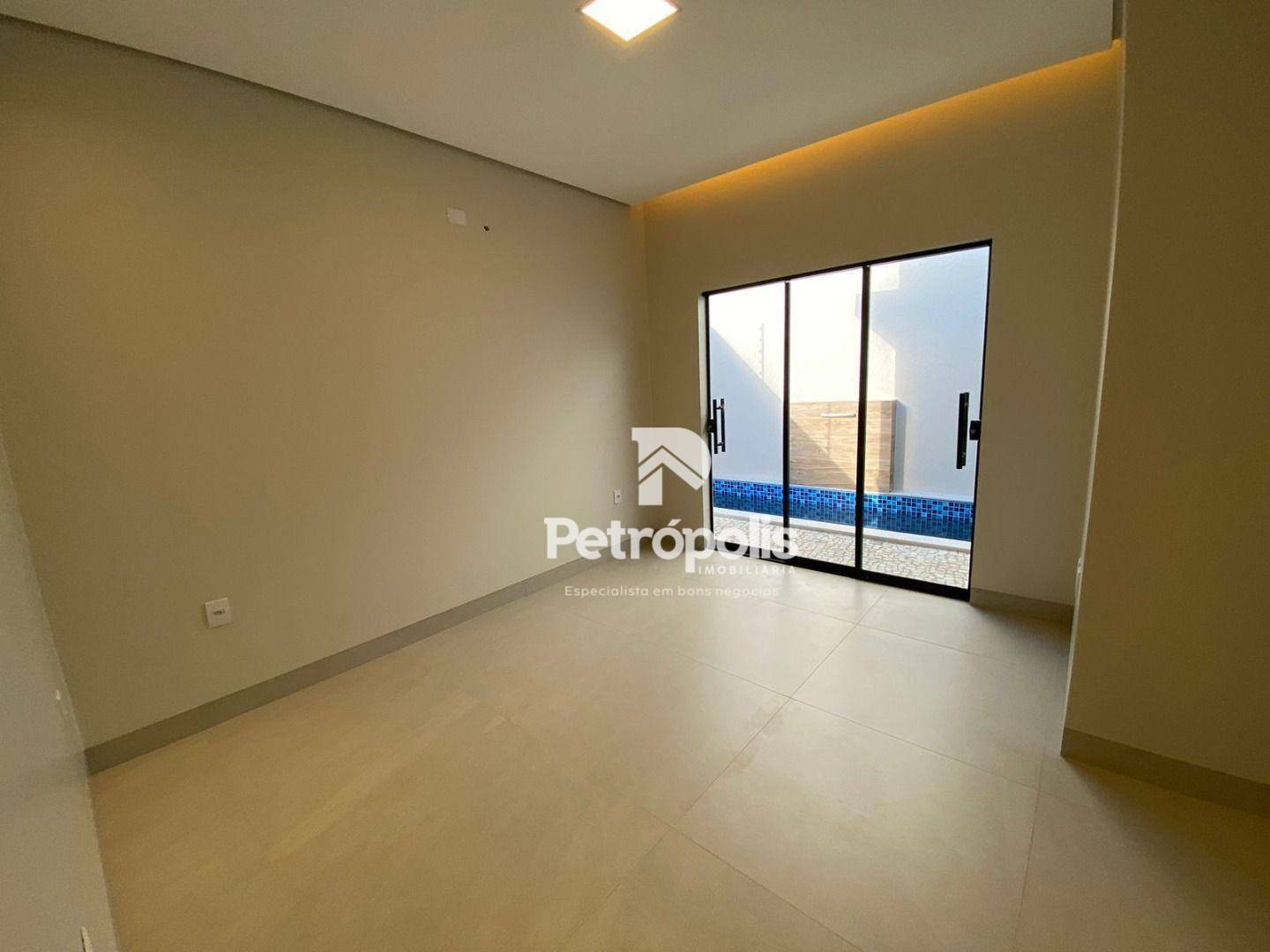 Casa à venda com 3 quartos, 117m² - Foto 11