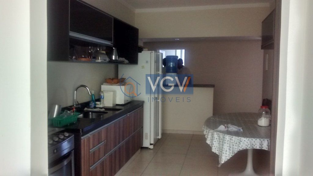 Apartamento à venda com 4 quartos, 200m² - Foto 7