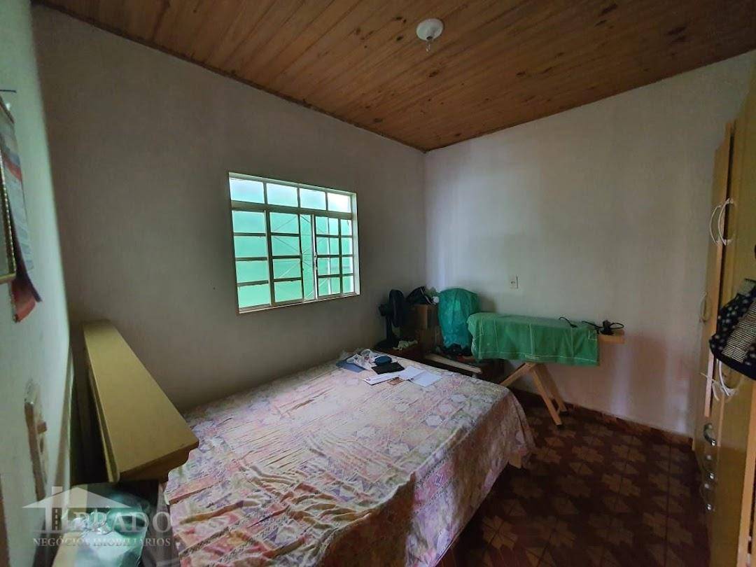 Casa à venda com 4 quartos, 156m² - Foto 8