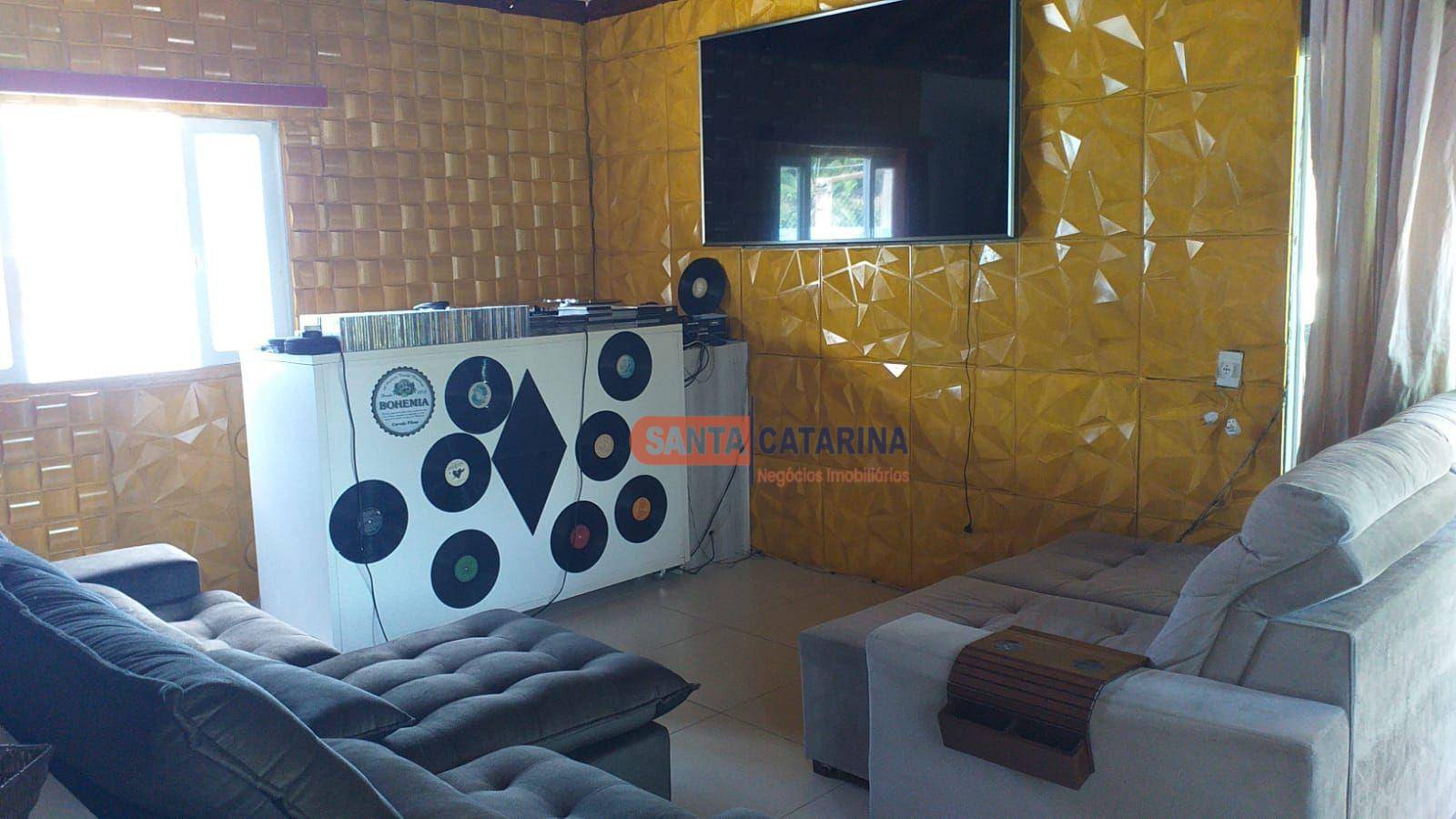 Chácara, 5 quartos, 6000 m² - Foto 2