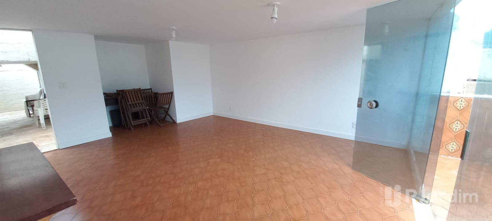 Cobertura para alugar com 3 quartos, 300m² - Foto 16