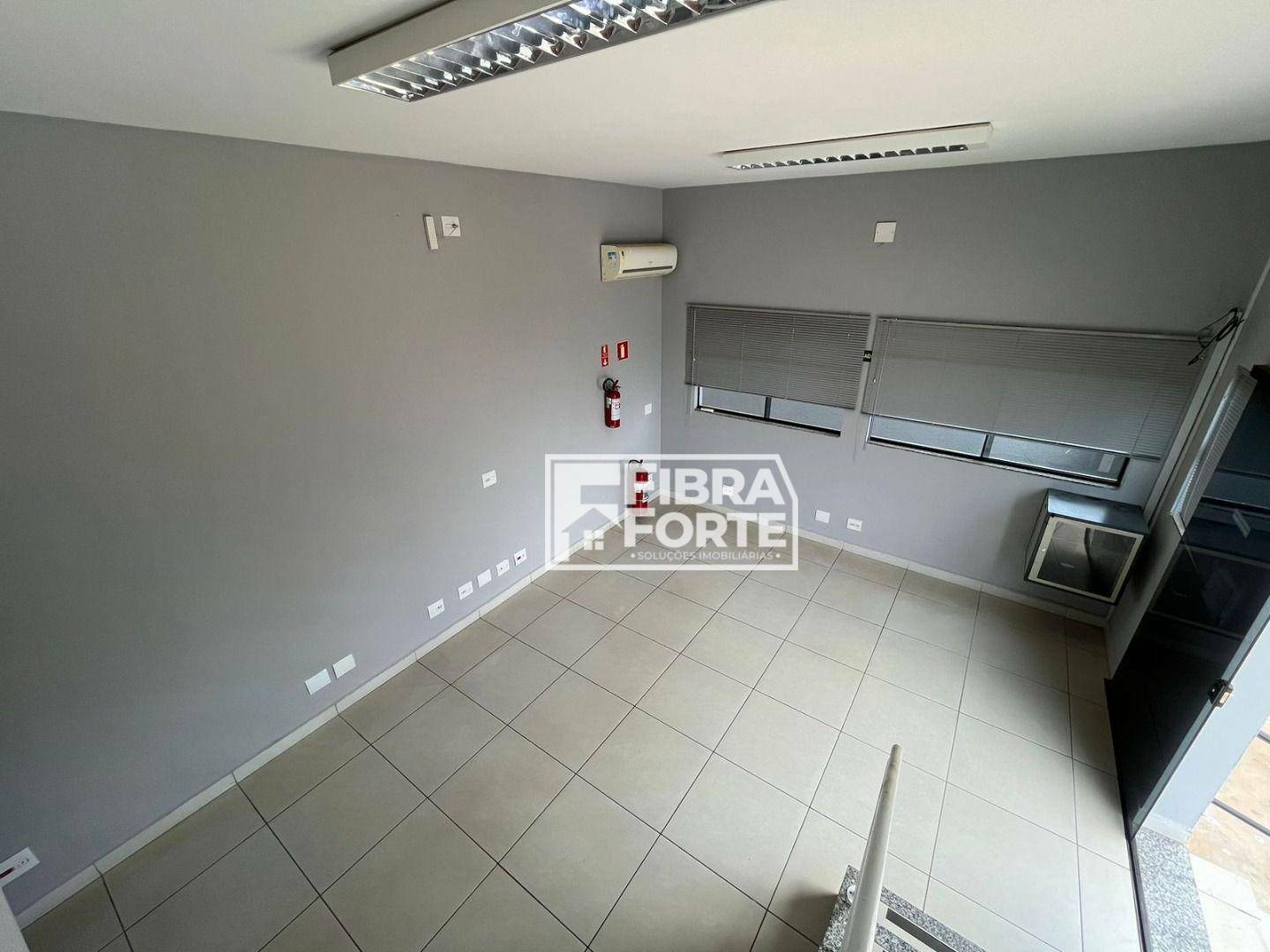 Depósito-Galpão-Armazém para alugar, 628m² - Foto 8