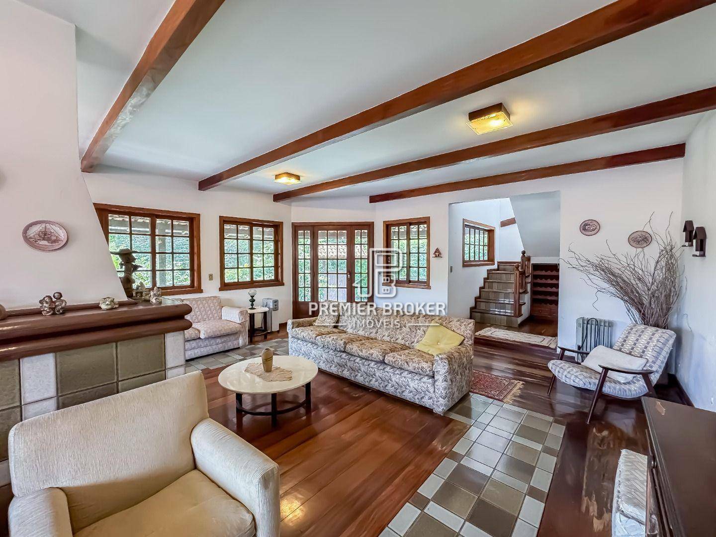 Casa de Condomínio à venda com 4 quartos, 312m² - Foto 11