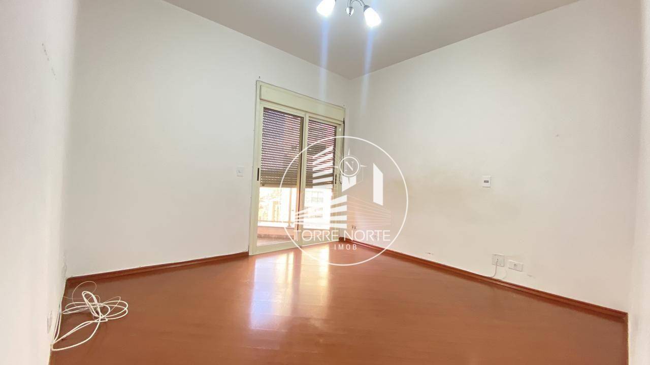 Apartamento à venda com 4 quartos, 200m² - Foto 16