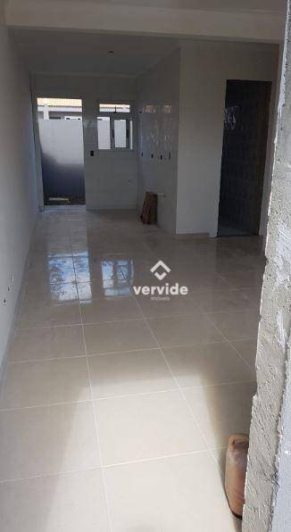 Casa à venda com 2 quartos, 48m² - Foto 6