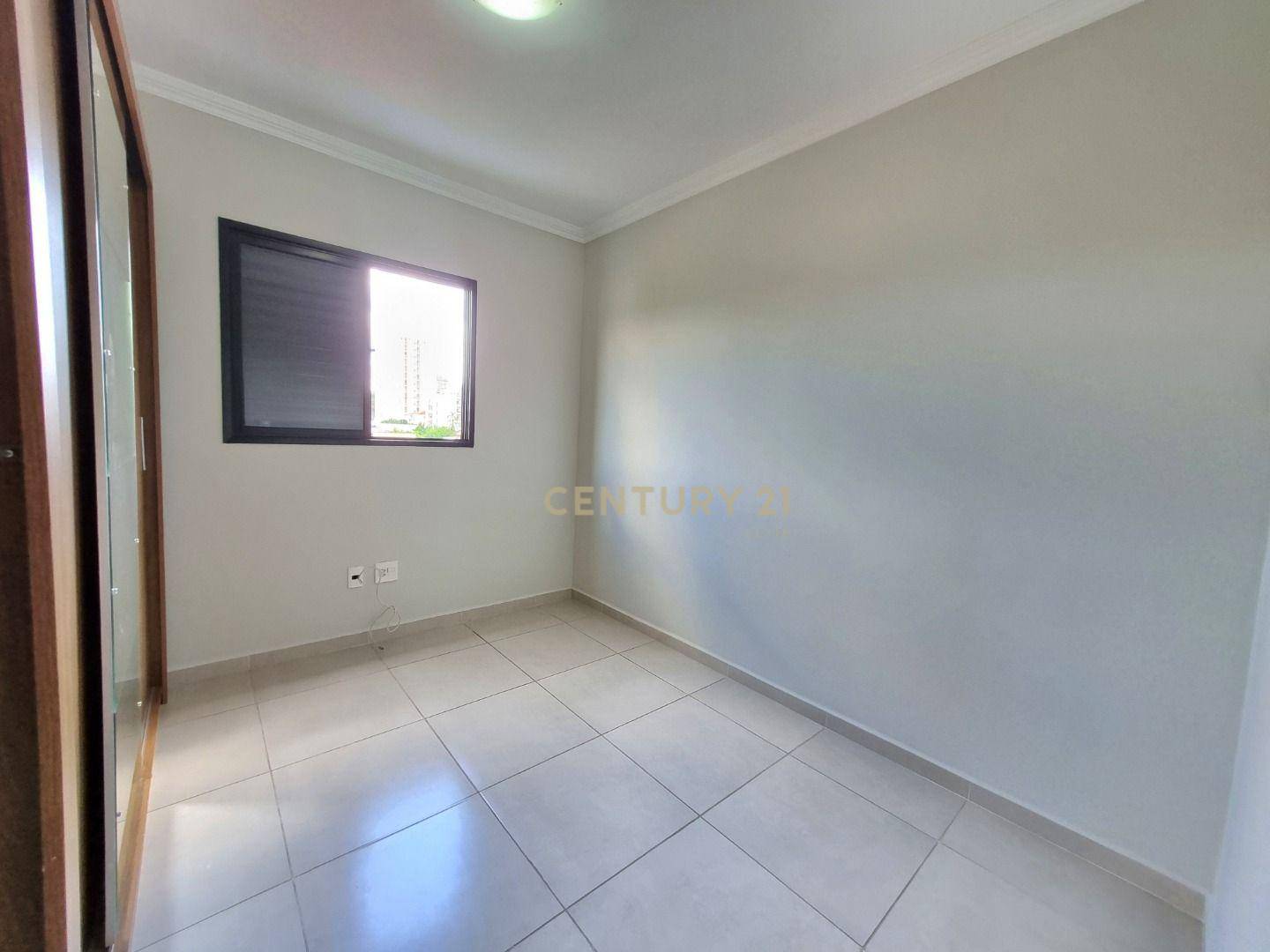 Apartamento para alugar com 2 quartos, 65m² - Foto 14