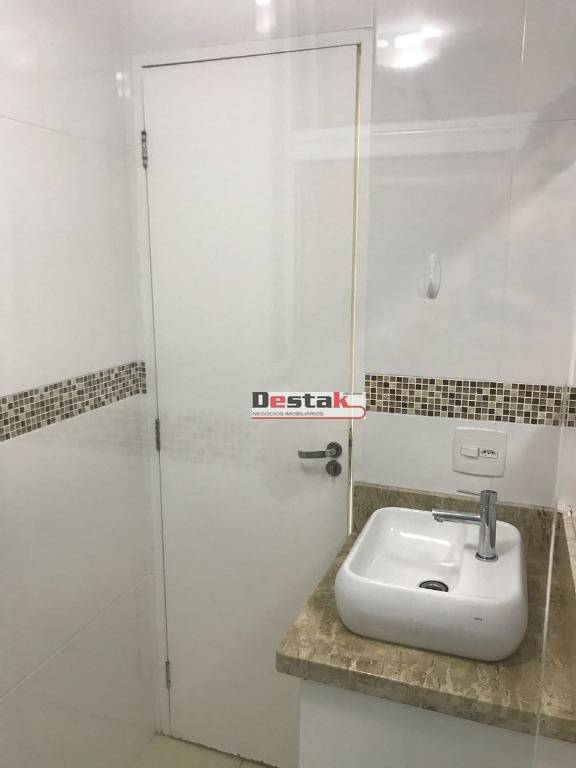 Apartamento à venda com 3 quartos, 60m² - Foto 22