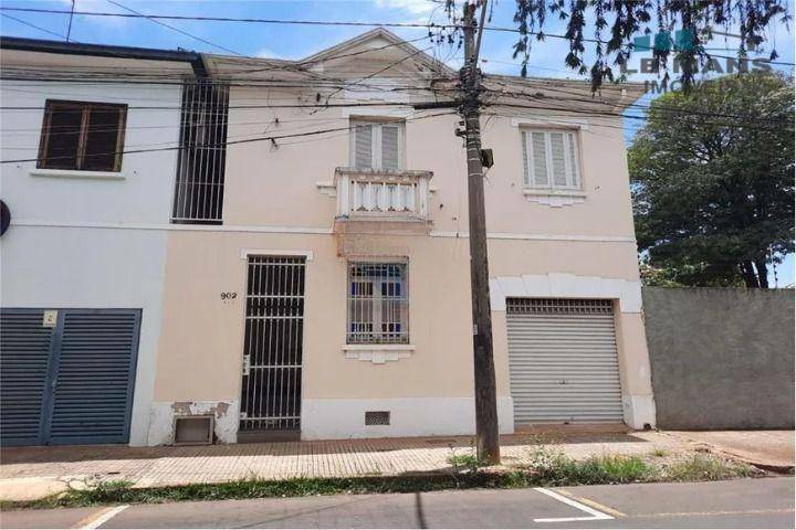 Casa para alugar com 3 quartos, 270m² - Foto 2