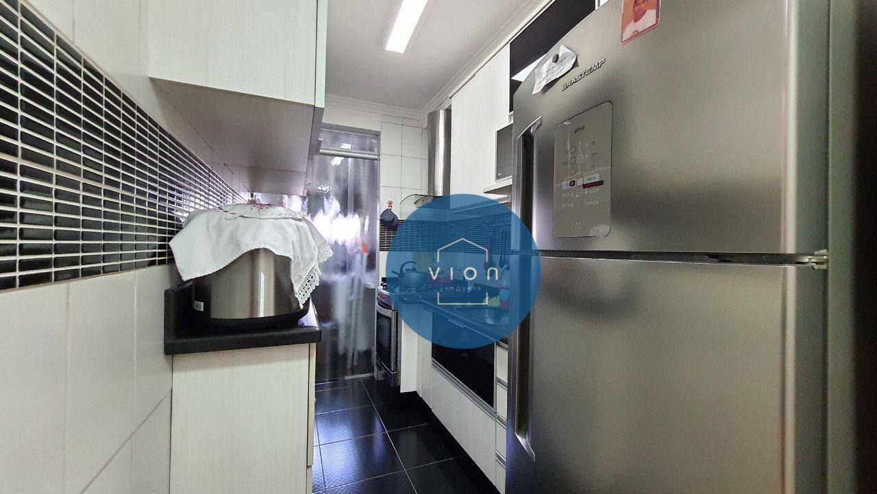 Apartamento à venda com 3 quartos, 90m² - Foto 19