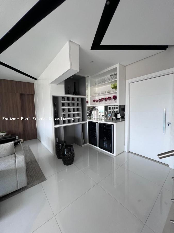 Cobertura à venda com 3 quartos, 243m² - Foto 29