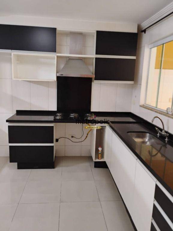 Sobrado à venda com 3 quartos, 250m² - Foto 24