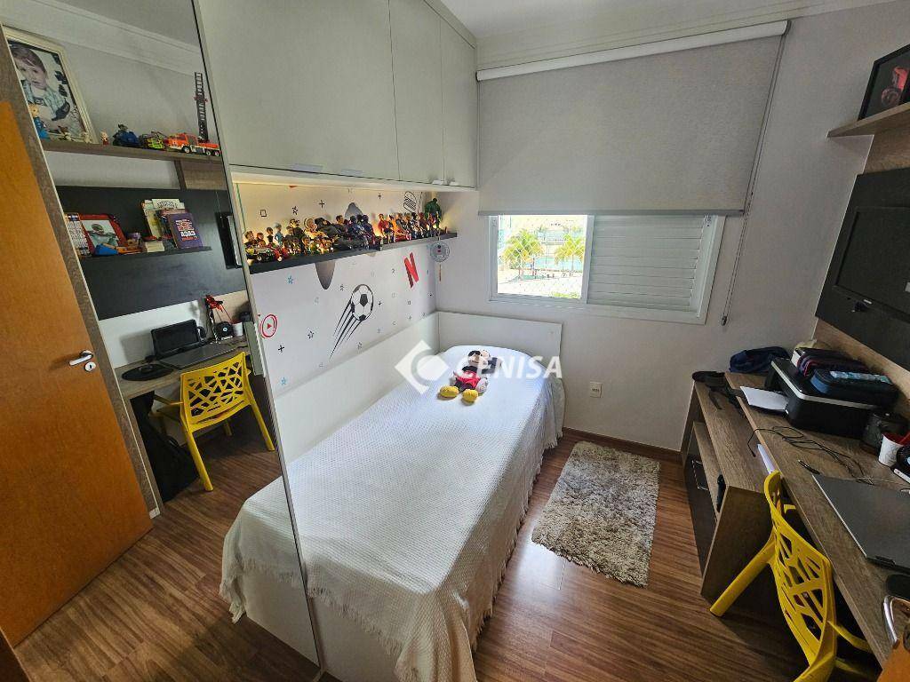 Apartamento à venda com 3 quartos, 86m² - Foto 17