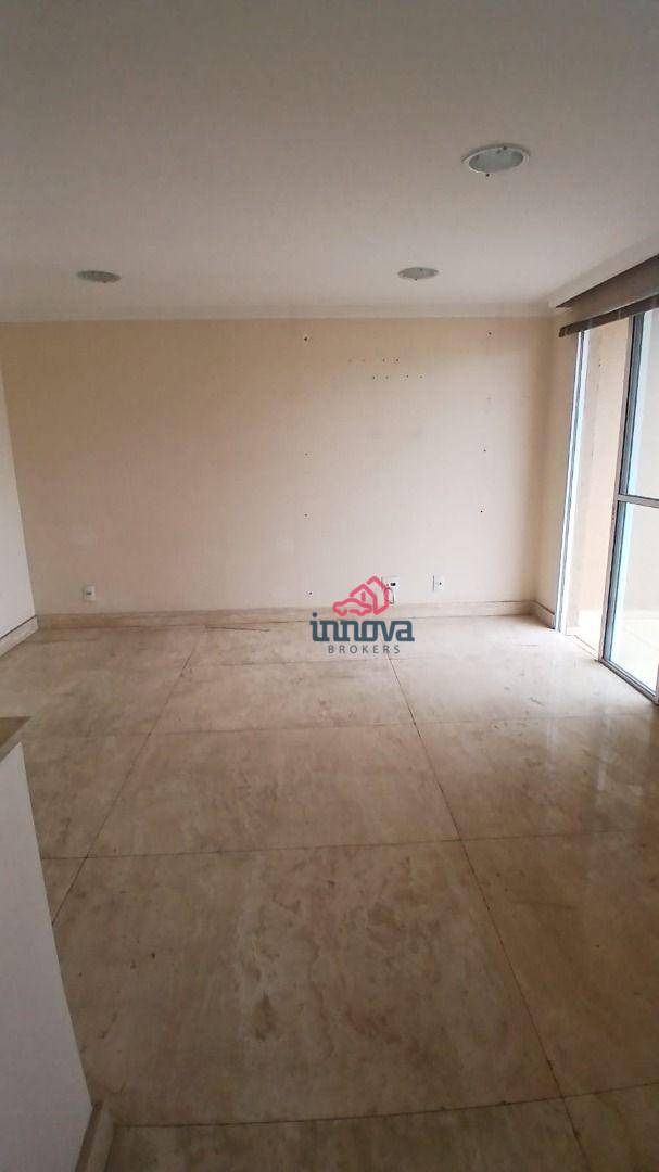 Apartamento à venda com 3 quartos, 182m² - Foto 13