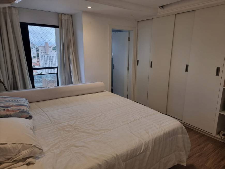 Apartamento à venda com 3 quartos, 145m² - Foto 7