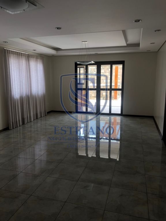 Casa para alugar com 3 quartos, 370m² - Foto 12