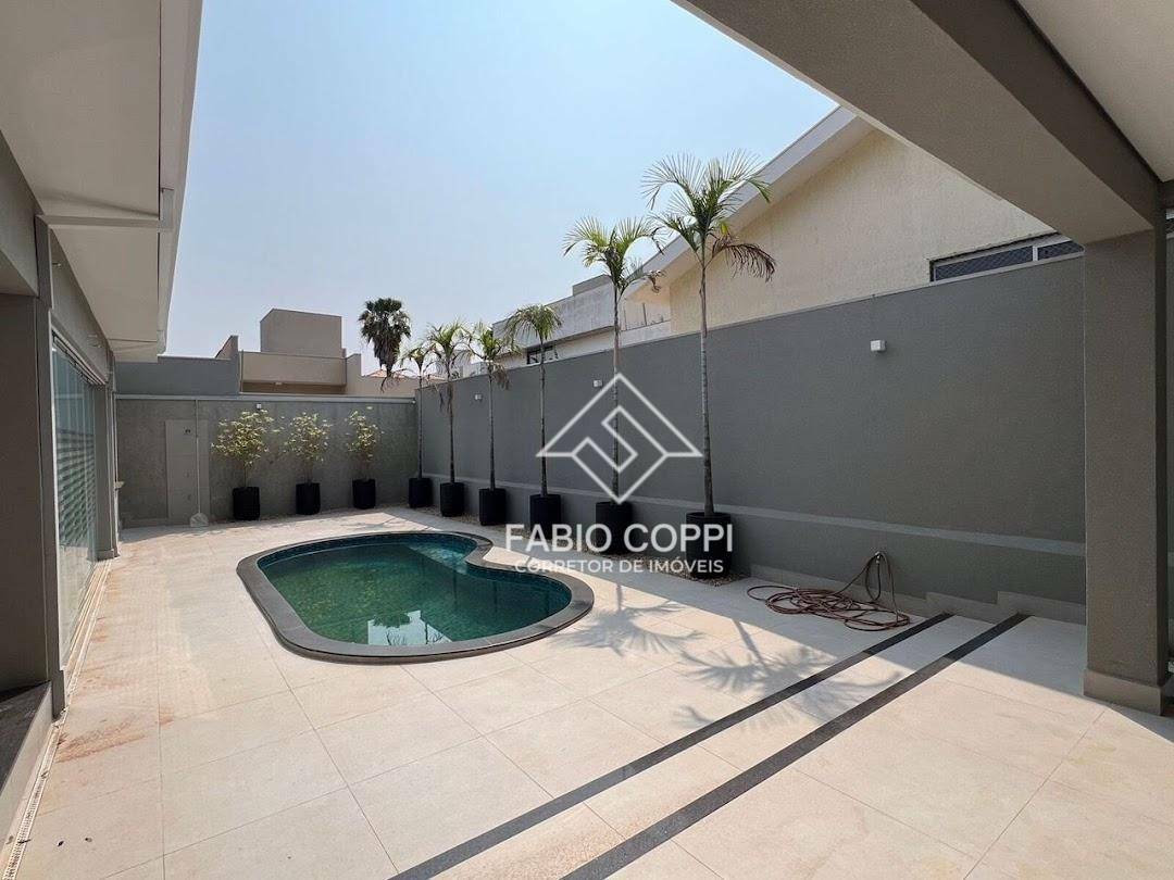 Casa de Condomínio à venda com 4 quartos, 337m² - Foto 3