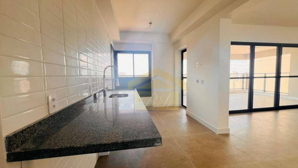 Apartamento à venda com 3 quartos, 141m² - Foto 2