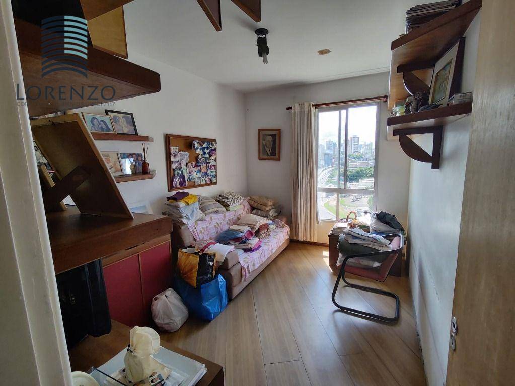 Apartamento à venda com 3 quartos, 124m² - Foto 13