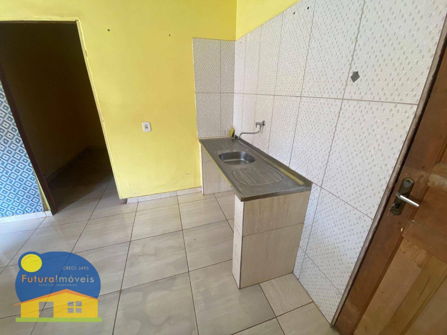 Casa para alugar com 2 quartos, 100m² - Foto 12