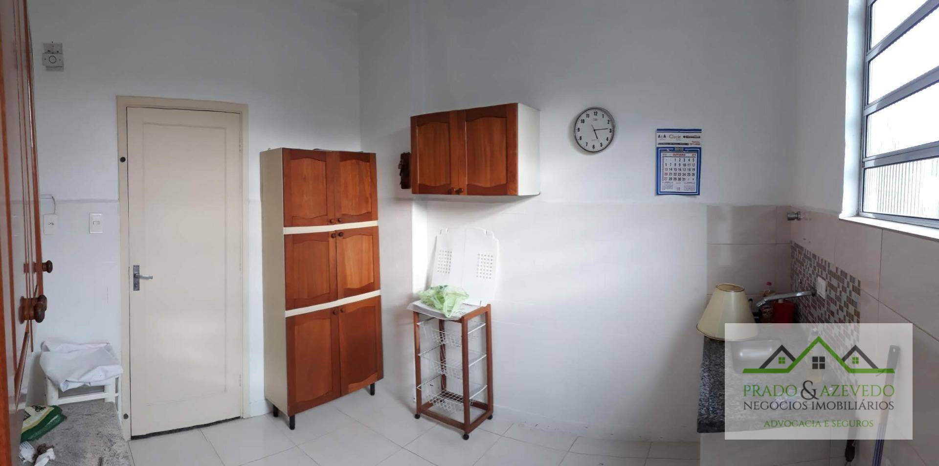 Casa à venda com 3 quartos, 95m² - Foto 2