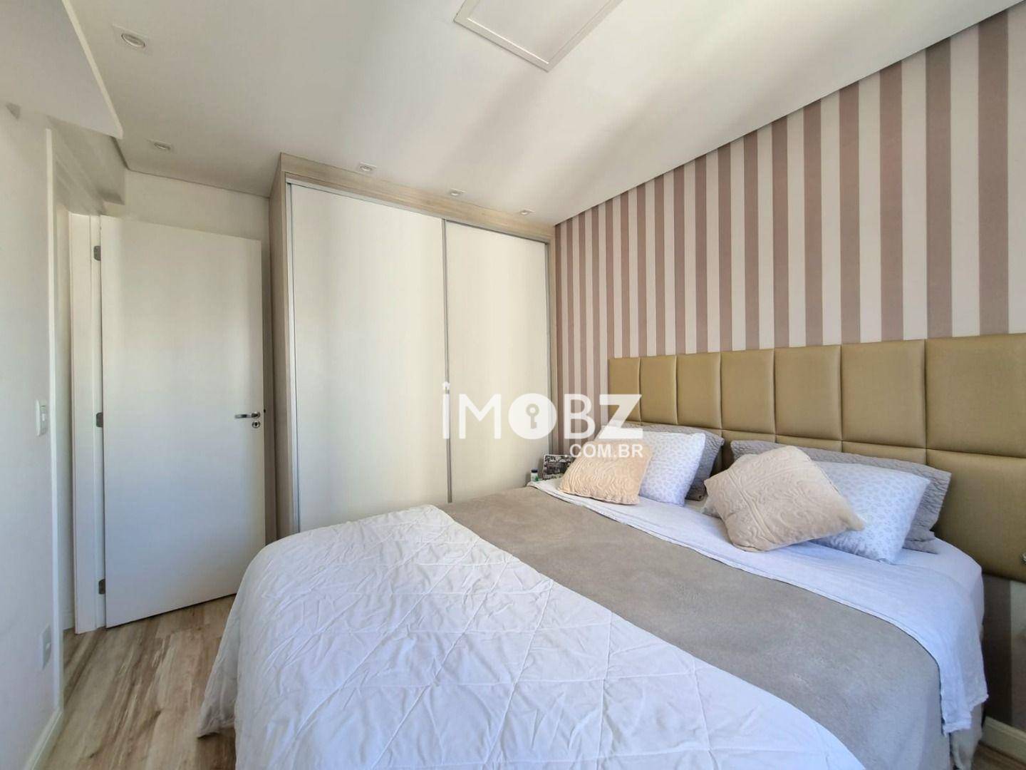 Apartamento à venda com 2 quartos, 55m² - Foto 15