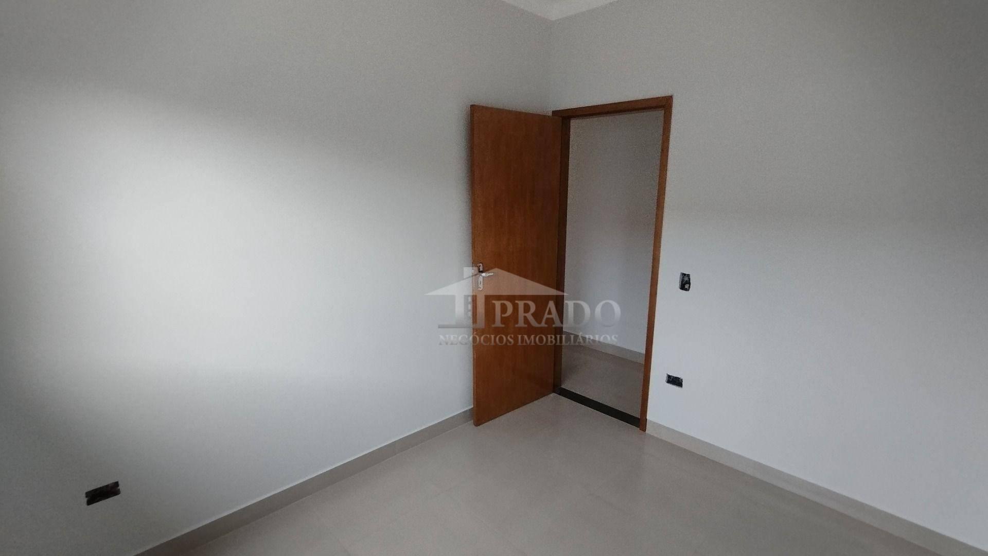 Casa à venda com 2 quartos, 70m² - Foto 10